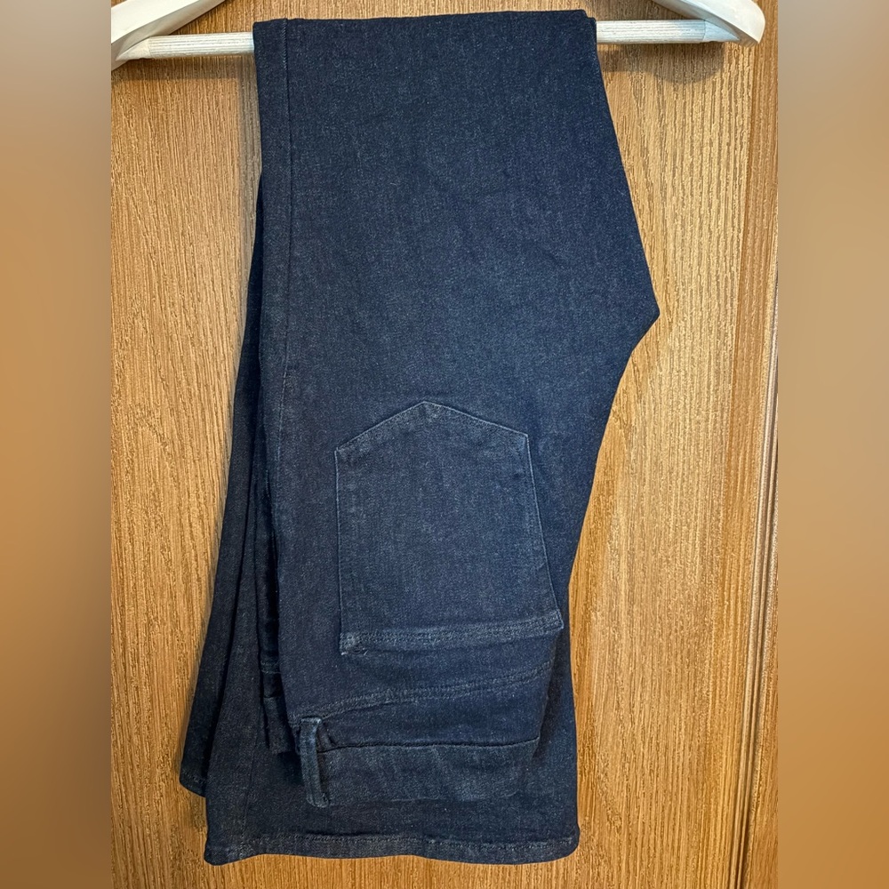 Good American Always Fits Good Legs Flare Jeans